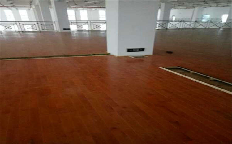 國內體育館木地板廠家報價