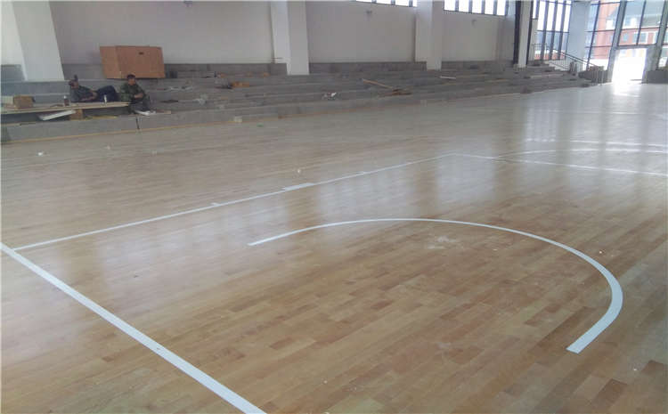 五角楓體育木地板施工技術(shù)方案