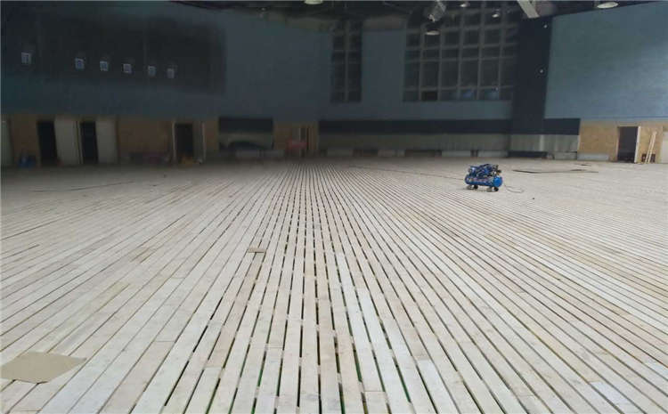 大型體育木地板每平米價格