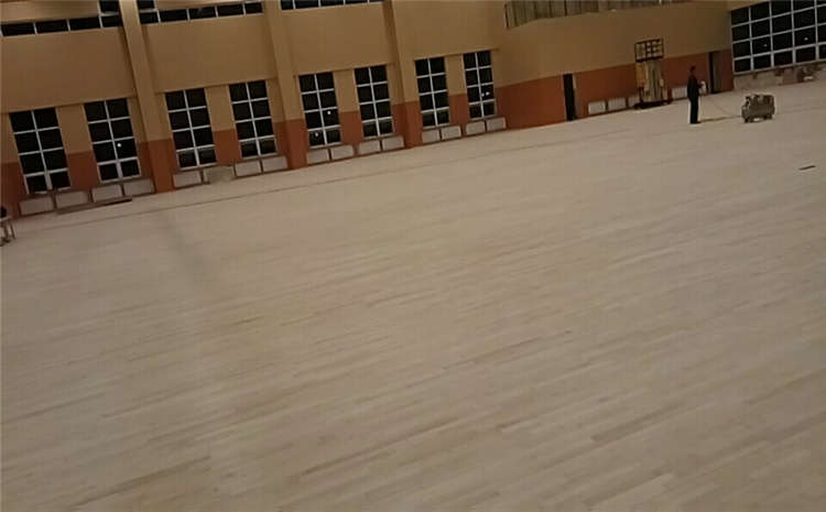 貴州柞木實木運動地板施工