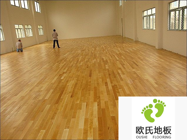 籃球館實木地板翻新